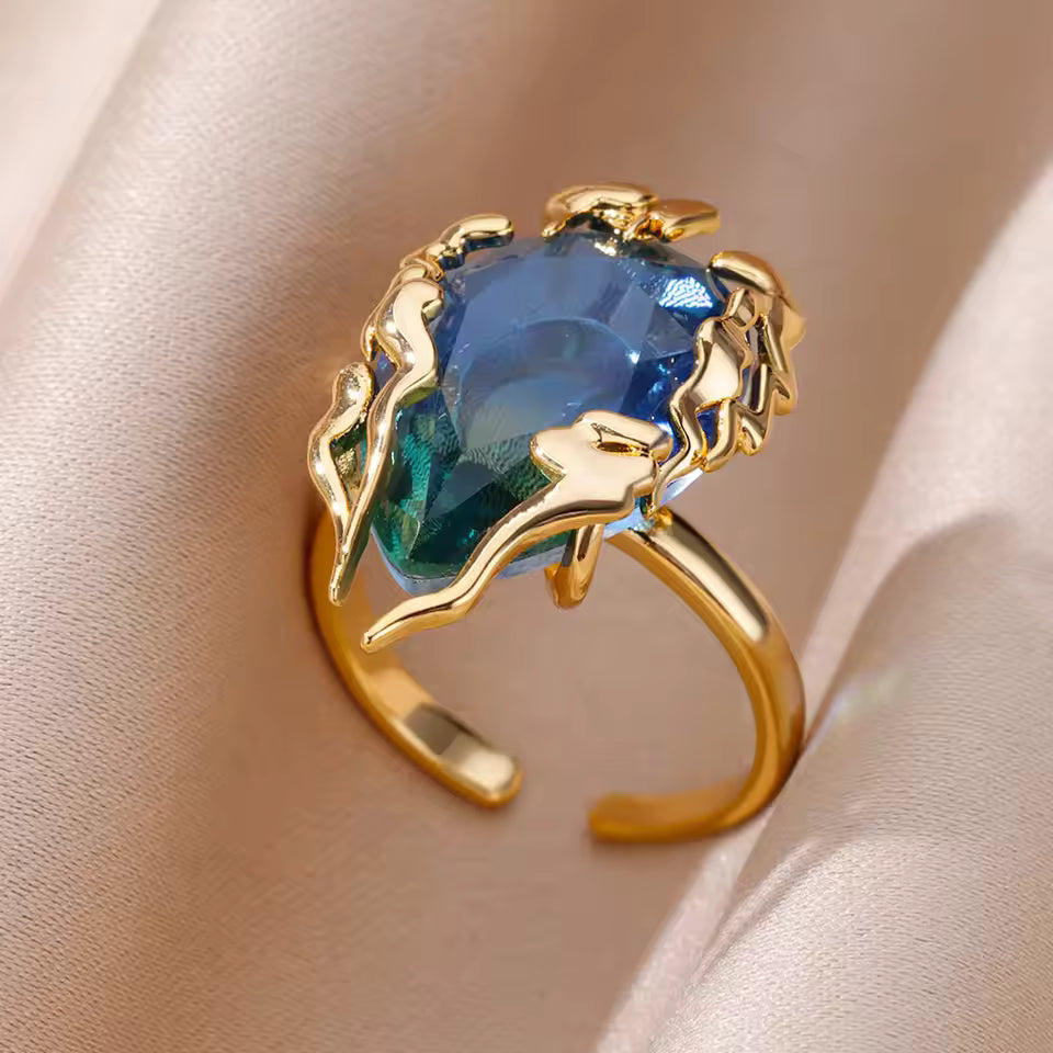 Bague Dorée Cœur Zircon – Luxe, Ajustable & Ultra Brillante