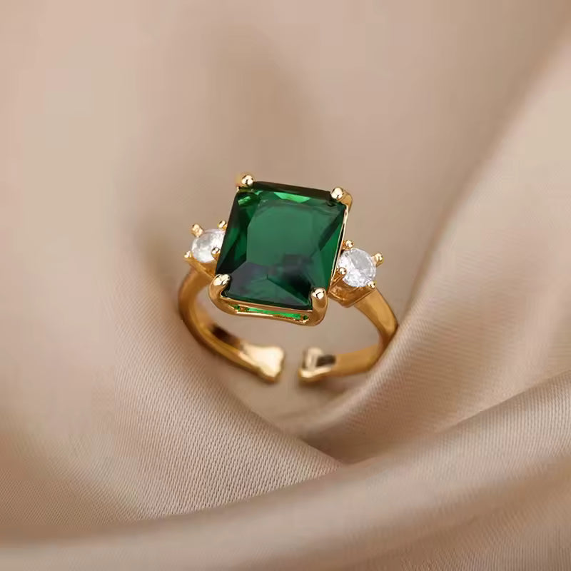 Bague Dorée Cœur Zircon – Luxe, Ajustable & Ultra Brillante