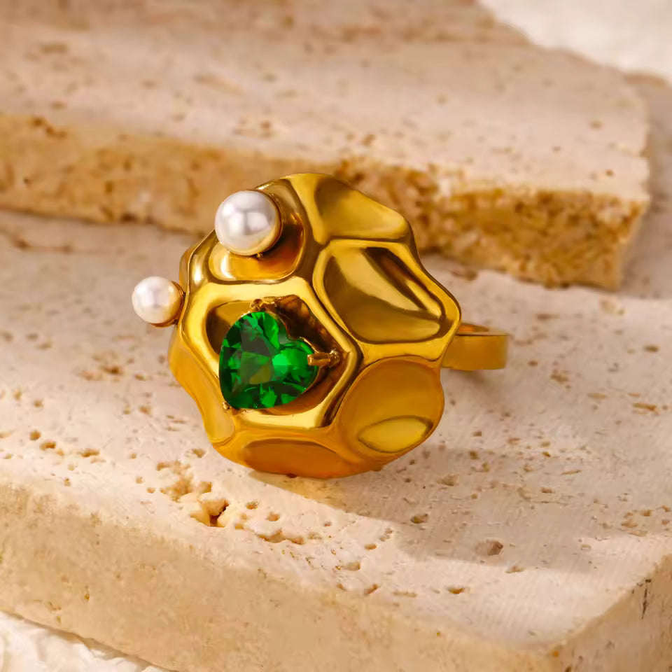 Bague Dorée Cœur Zircon – Luxe, Ajustable & Ultra Brillante